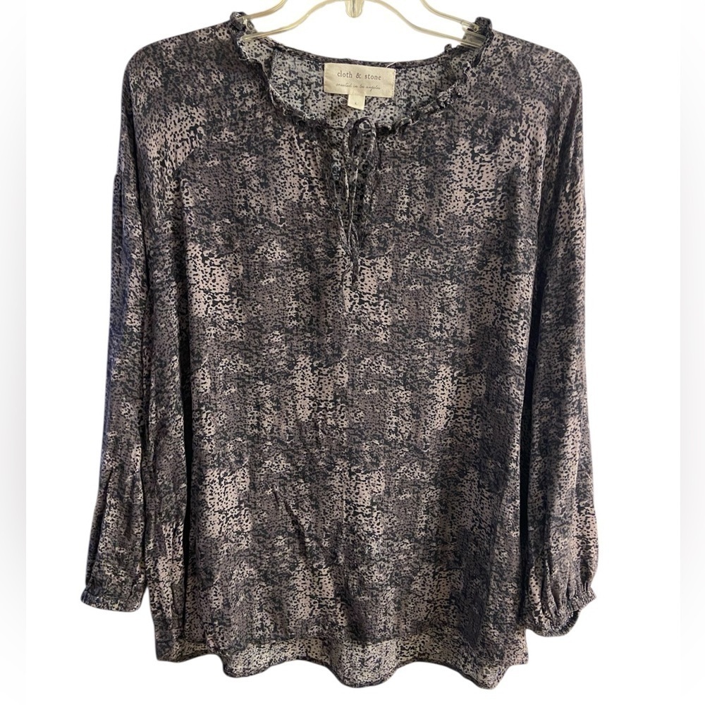 Cloth & Stone Pop Over Blouse Abstract Print Large‎